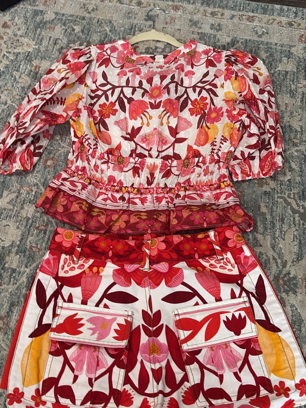FARM Rio Red, Pink, Orange Floral Peplum Top and Shorts Set - Picture 2 of 3